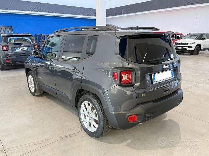 Gebraucht Jeep Renegade Limited 131 PS (96 kW) 2022 Grau SUV