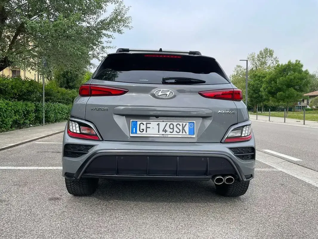Usata Hyundai Kona N Line 136 CV (100 kW) 2021 Grigio SUV