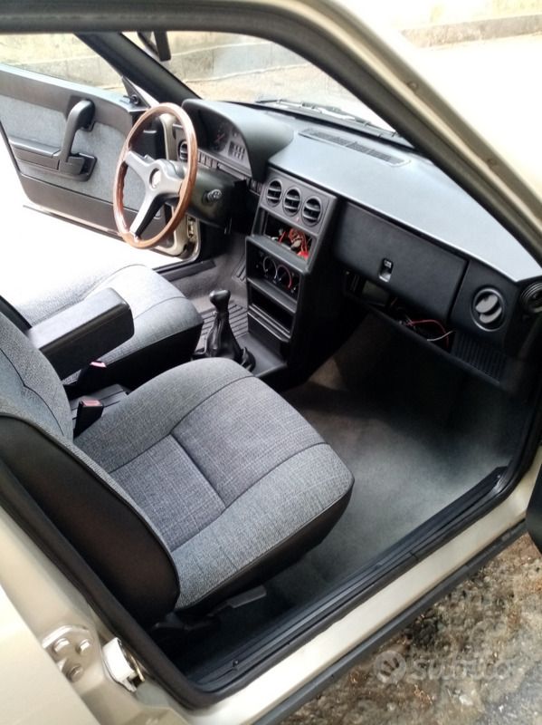 Usata Alfa Romeo 33 90 CV (66 kW) 1991 Grigio Station wagon