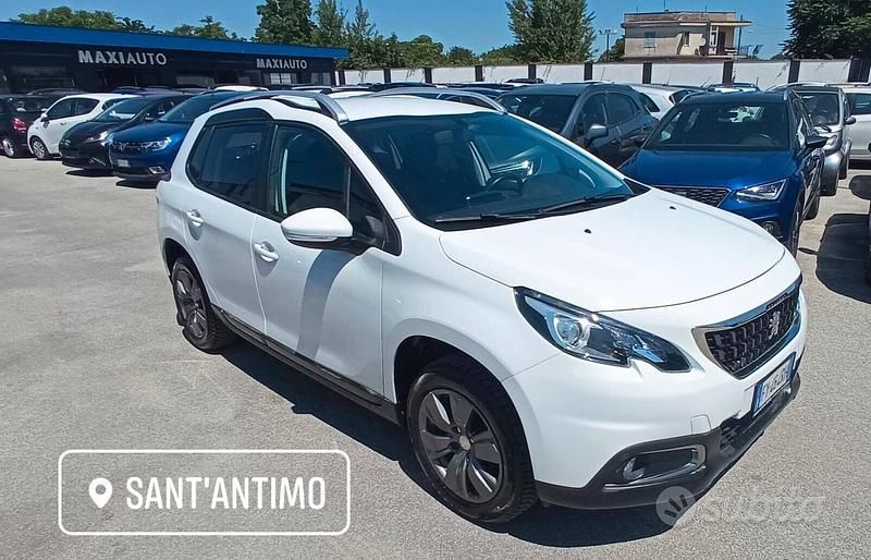 Usata Peugeot 2008 82 CV (60 kW) 2019 Bianco SUV