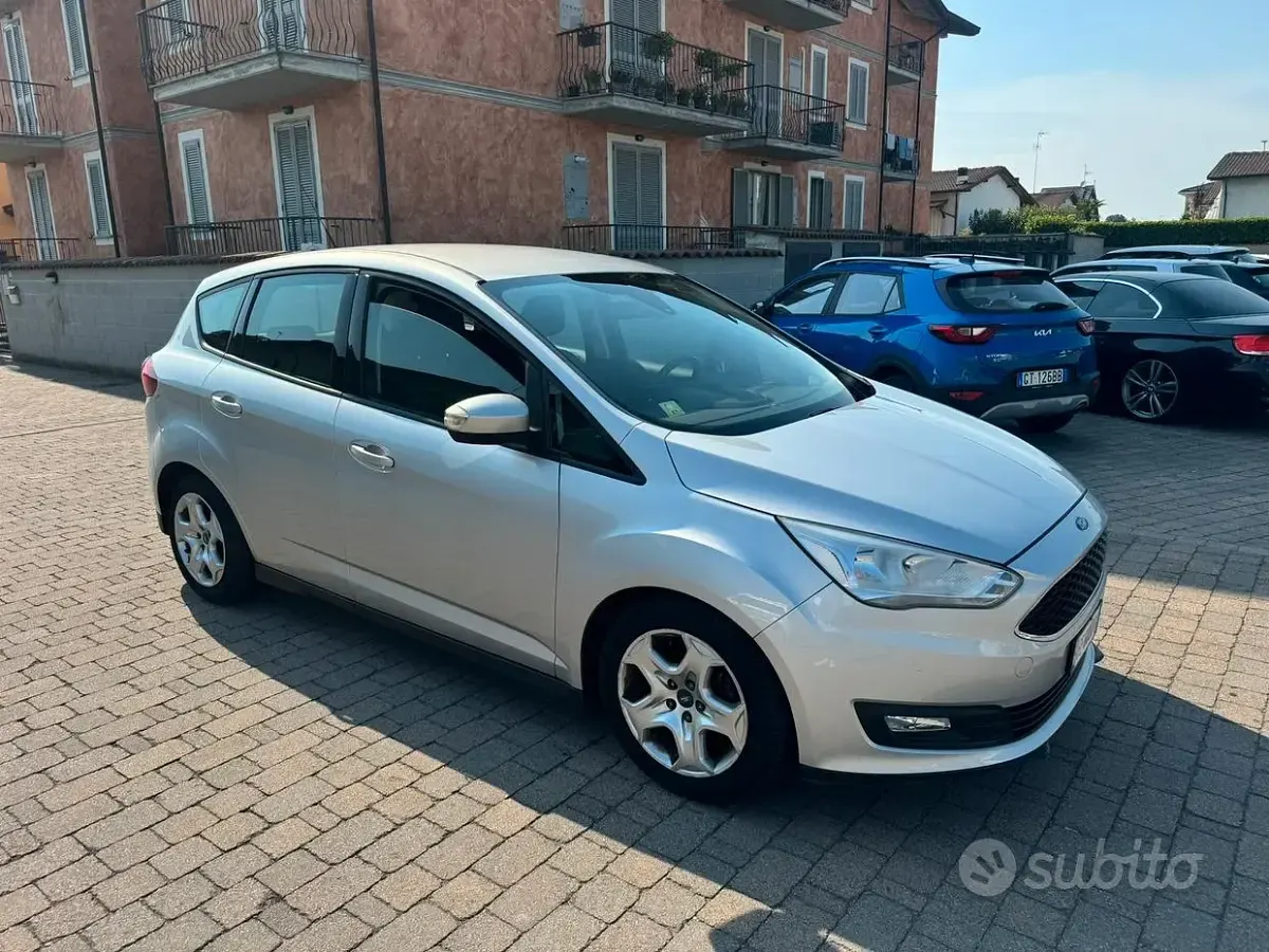 Usata Ford C-MAX 100 CV (73 kW) 2016 Grigio Monovolume