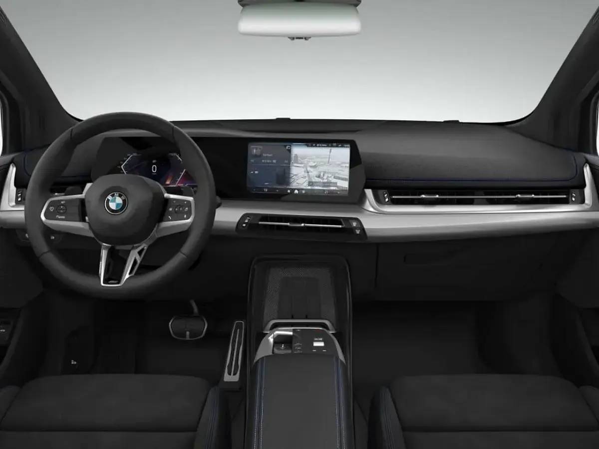 Nuova BMW 218 Active Tourer 150 CV (110 kW) 2026 Alpin white pastello Monovolume