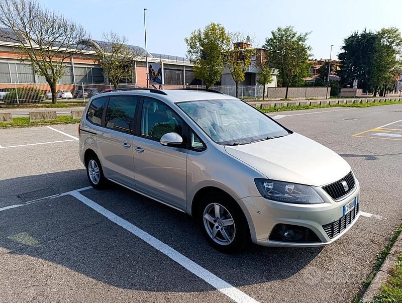 Usata Seat Alhambra Style 140 CV (102 kW) 2011 Argento Monovolume