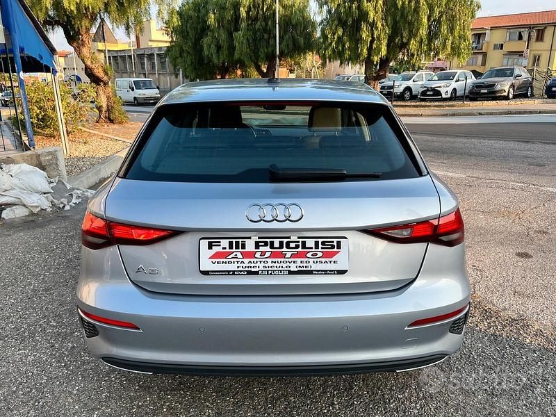 Usata Audi A3 Advanced 150 CV (110 kW) 2023 Argento Berlina