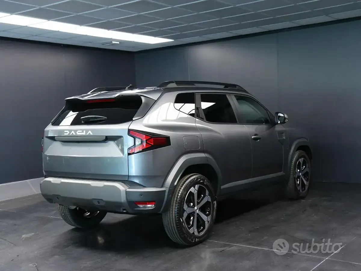 Nuova Dacia Duster Journey 131 CV (96 kW) 2025 Grigio SUV