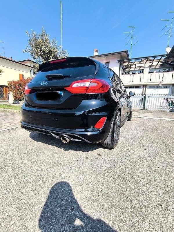 Usata Ford Fiesta ST-Line 101 CV (74 kW) 2019 Utilitaria