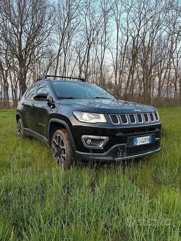 Usata Jeep Compass Limited 140 CV (102 kW) 2017 Nero SUV