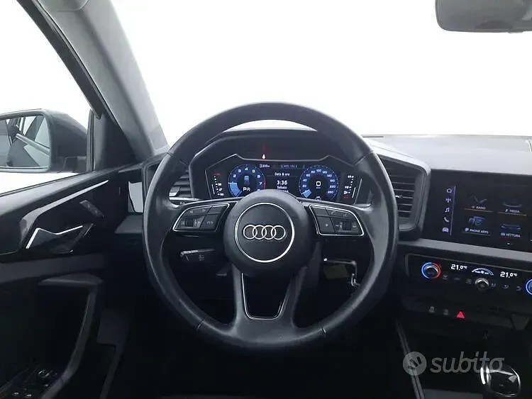 Usata Audi A1 Admired 95 CV (69 kW) 2022 Grigio SUV