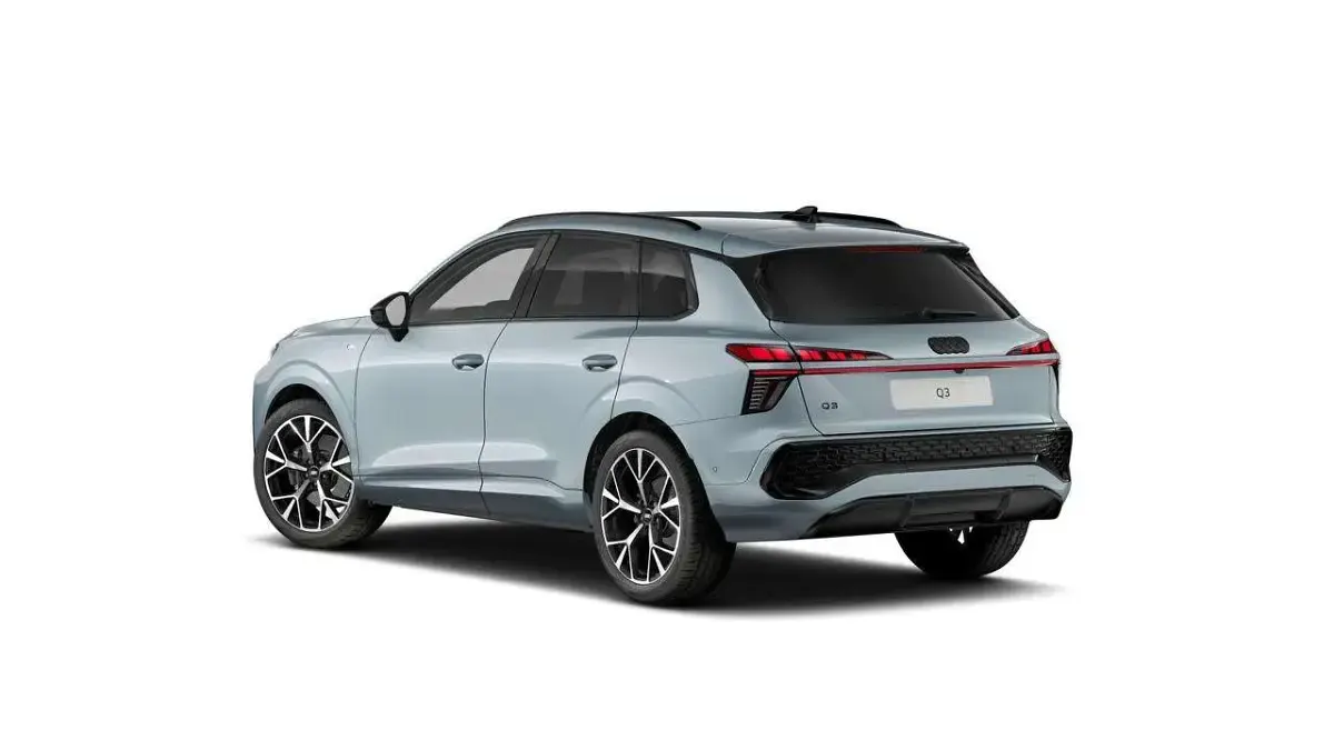 Nuova Audi Q3 S-Line 150 CV (110 kW) 2026 Grigio SUV