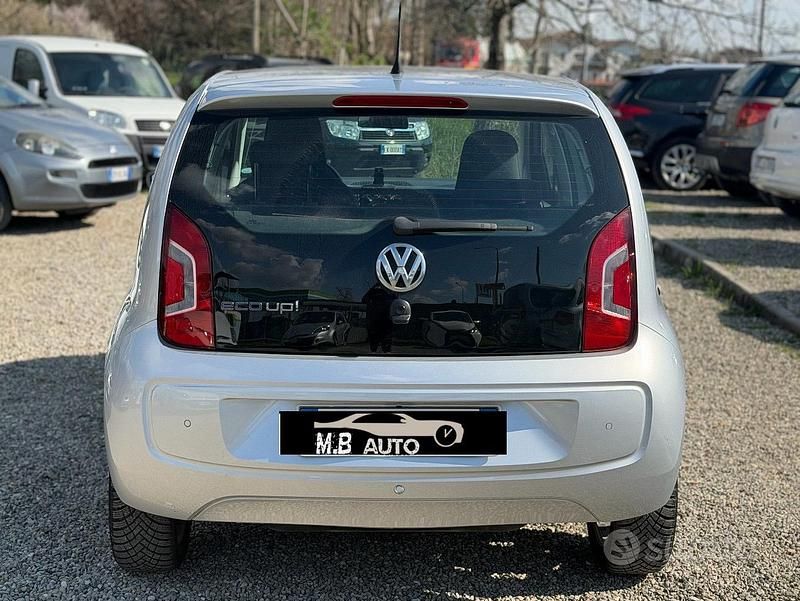 Usata VW up! 67 CV (49 kW) 2016 Grigio Utilitaria