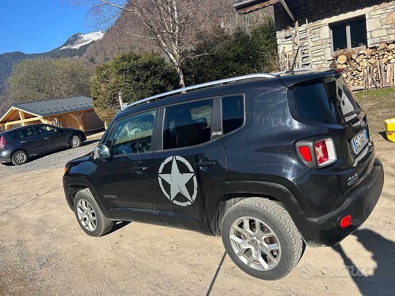 Usata Jeep Renegade Limited 140 CV (102 kW) 2015 SUV