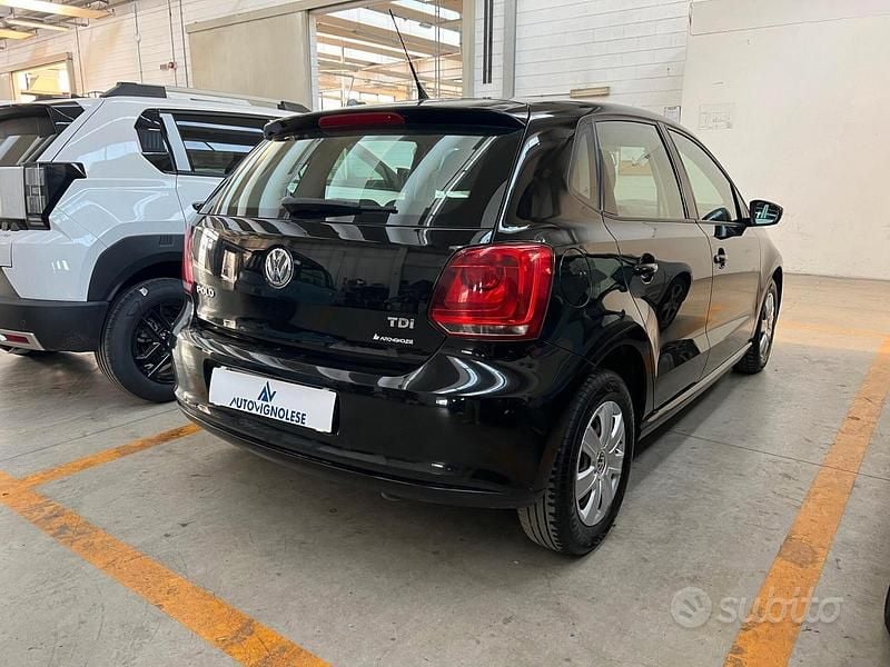 Usata VW Polo Trendline 75 CV (55 kW) 2012 Nero Utilitaria