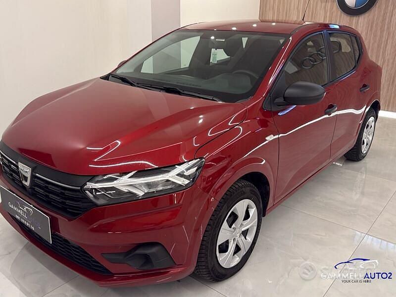 Usata Dacia Sandero Essentiel 101 CV (74 kW) 2022 Rosso Berlina