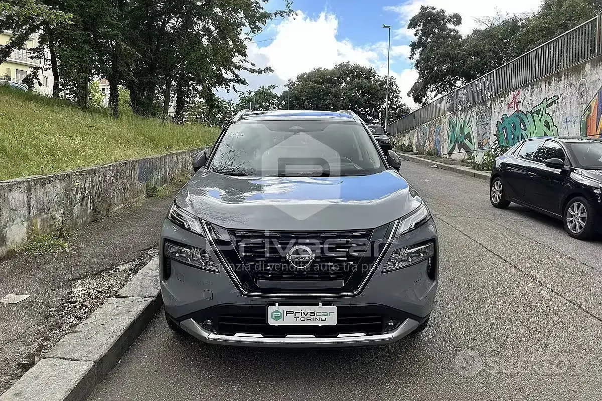 Gebraucht Nissan X-Trail Tekna 158 PS (116 kW) 2023 Grau SUV