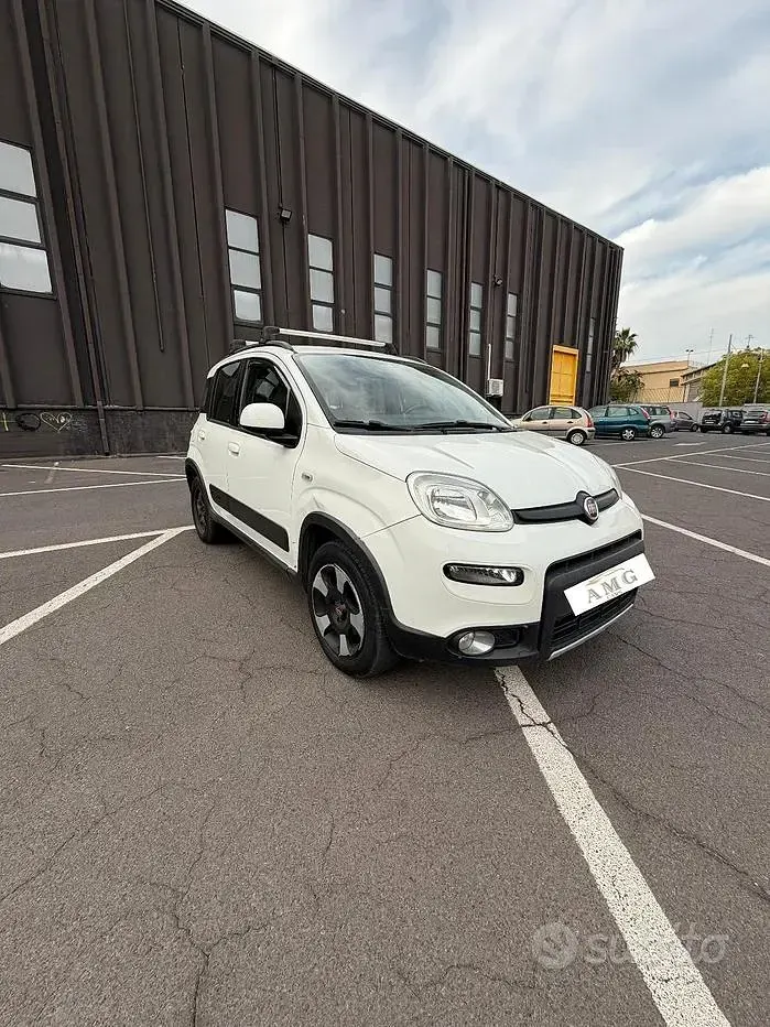 Usata Fiat Panda 4x4 85 CV (62 kW) 2015 Utilitaria