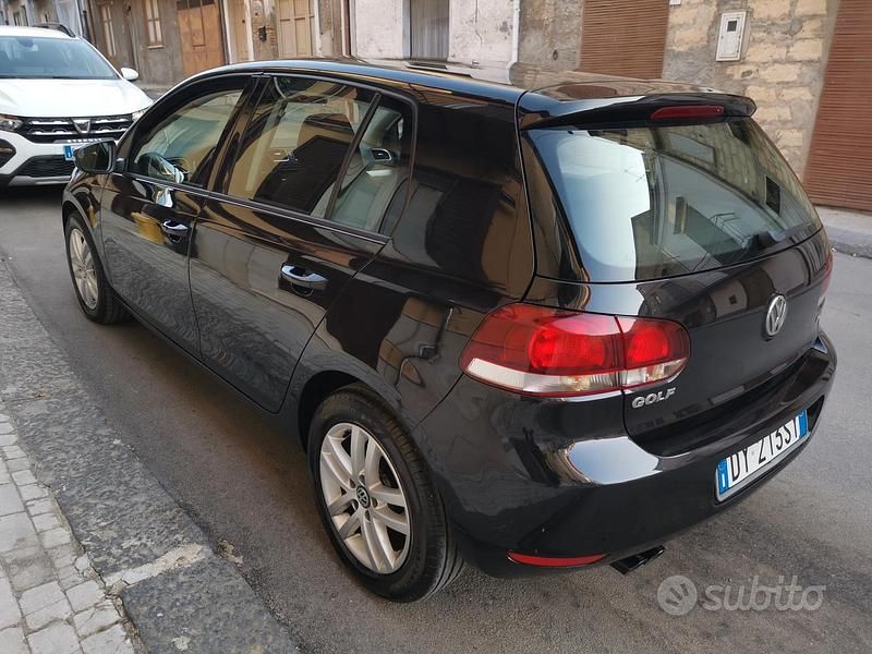 Usata VW Golf VI 110 CV (80 kW) 2009 Nero Utilitaria