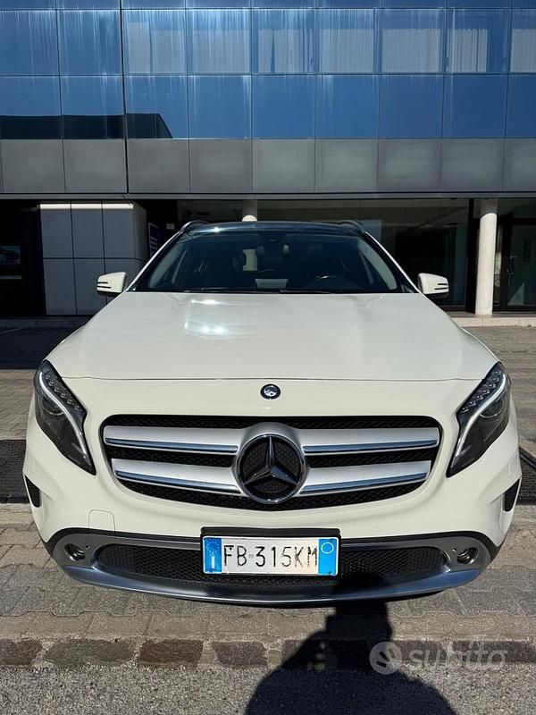 Usata Mercedes GLA200 2015 Bianco SUV