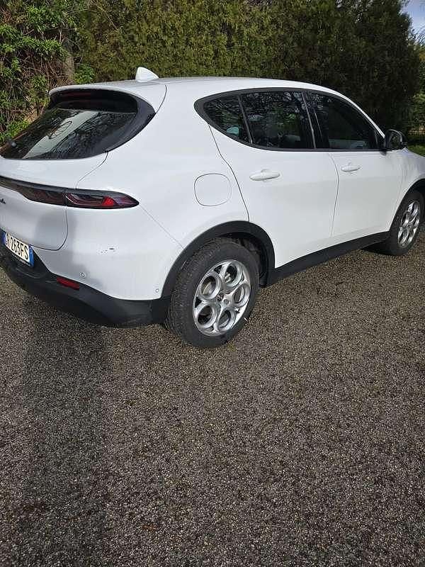 Usata Alfa Romeo Tonale Sprint 131 CV (96 kW) 2023 SUV