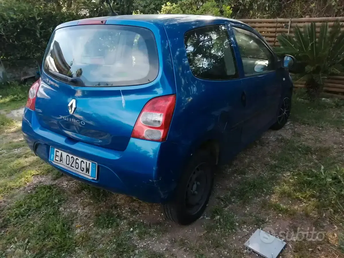 Usata Renault Twingo 58 CV (42 kW) 2009 Blu Utilitaria