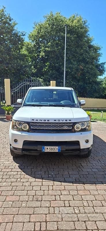 Bianco Usata 2012 Land Rover Range Rover HSE SUV | 9999 € (Super prezzo) - Immagine 1/4