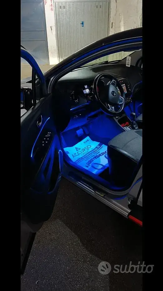 Usata Renault Captur 150 CV (110 kW) 2019 Grigio SUV