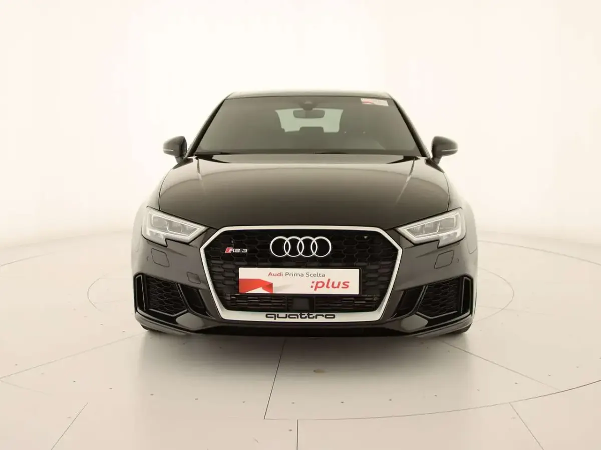 Usata Audi RS3 400 CV (294 kW) 2020 0e nero mito metallizzato Berlina