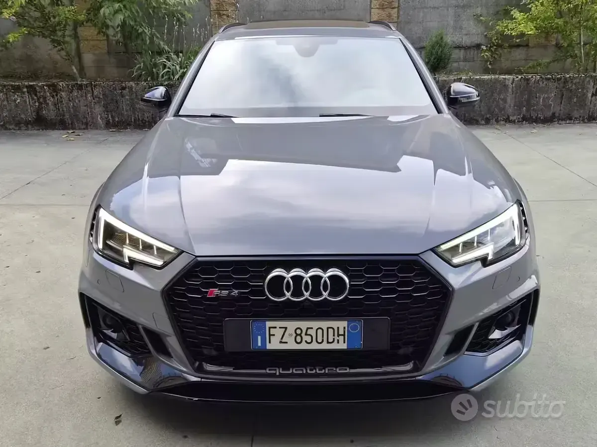 Usata Audi RS4 Exclusive 450 CV (330 kW) 2019 Grigio Station wagon