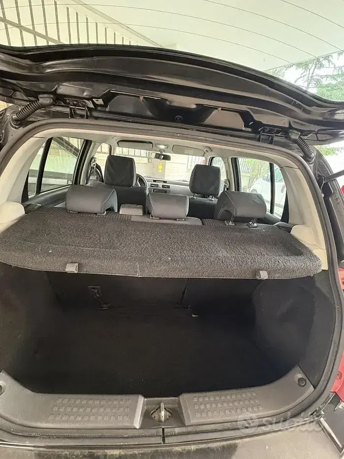 Usata Suzuki Swift 69 CV (50 kW) 2006 Nero Utilitaria