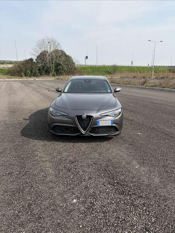 Usata Alfa Romeo Giulia Ti 211 CV (155 kW) 2019 Berlina