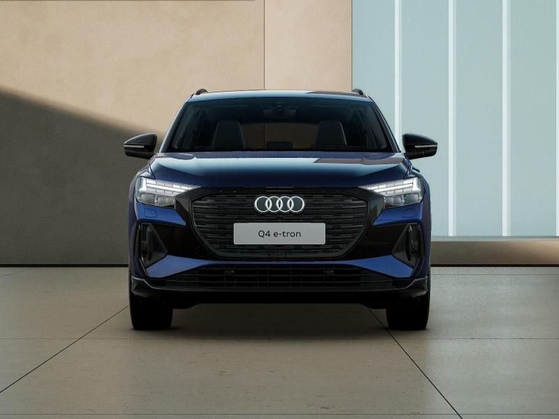 Uusi Audi Q4 e-tron Design 210 kW (286 HP) 2026 Sininen Katumaasturi