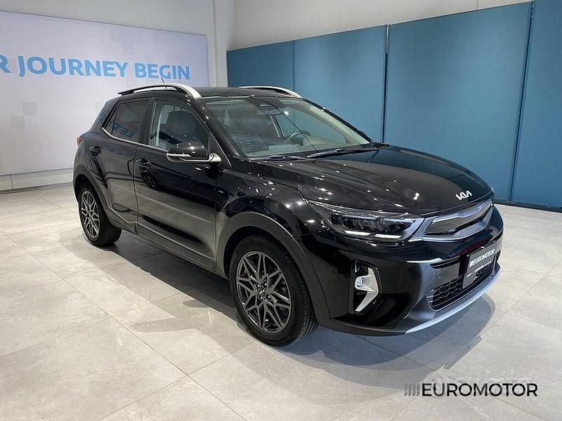 Usata Kia Stonic 100 CV (73 kW) 2024 Nero SUV