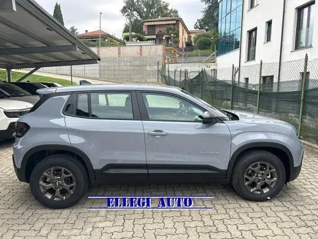 Nuova Jeep Avenger Longitude 100 CV (73 kW) 2026 Grigio SUV