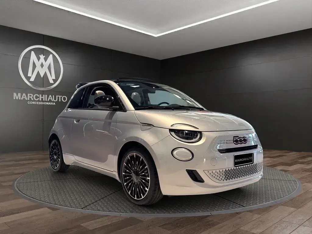 Nuova Fiat 500C Icon 65 CV (47 kW) 2026 Azzurro metallizzato Cabrio