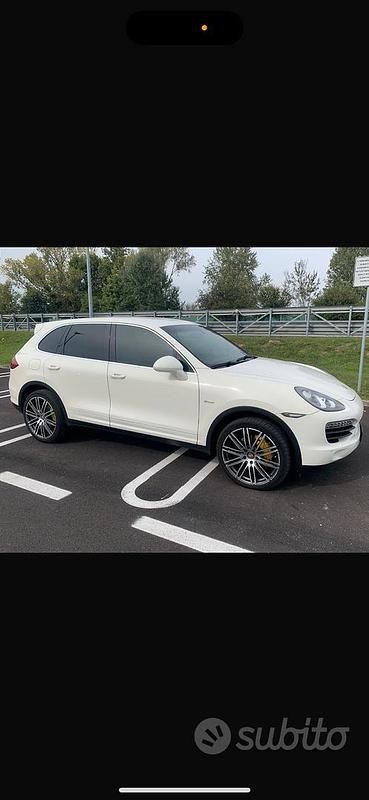 Usata Porsche Cayenne 245 CV (180 kW) 2011 Bianco SUV