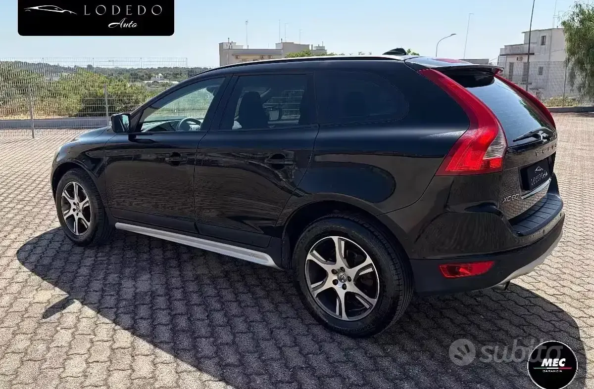 Usata Volvo XC60 Momentum 163 CV (119 kW) 2012 Nero SUV