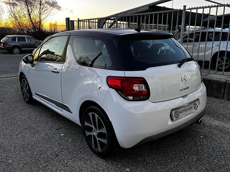 Usata DS Automobiles DS3 70 CV (51 kW) 2013 Bianco Coupé