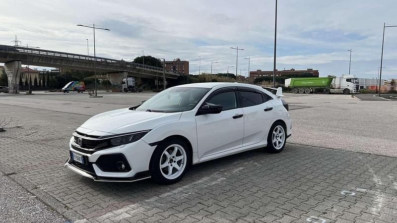 Usata Honda Civic Elegance 126 CV (92 kW) 2019 Berlina