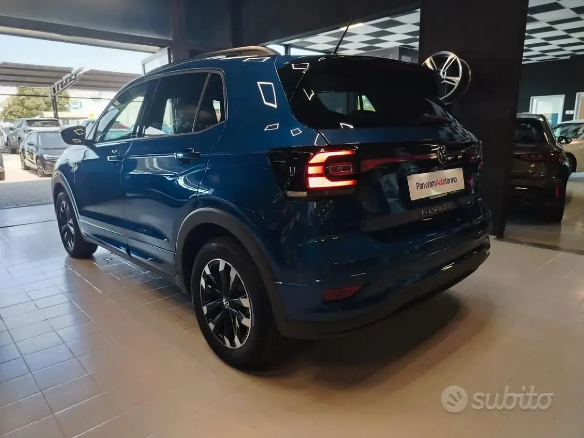 Usata VW T-Cross Sport 110 CV (80 kW) 2023 Blu SUV