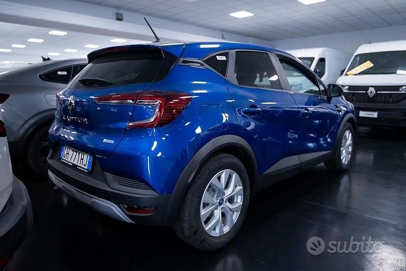 Usata Renault Captur Zen 145 CV (106 kW) 2021 Blu SUV