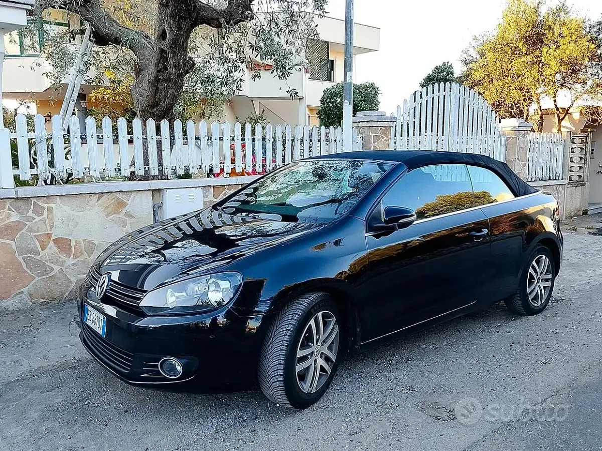 Usata VW Golf Cabriolet 105 CV (77 kW) 2013 Nero Cabrio