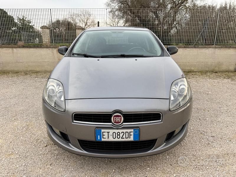 Usata Fiat Bravo Street 120 CV (88 kW) 2013 Grigio Utilitaria