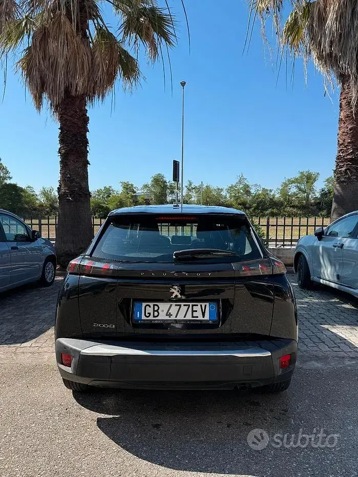Usata Peugeot 2008 102 CV (75 kW) 2020 SUV