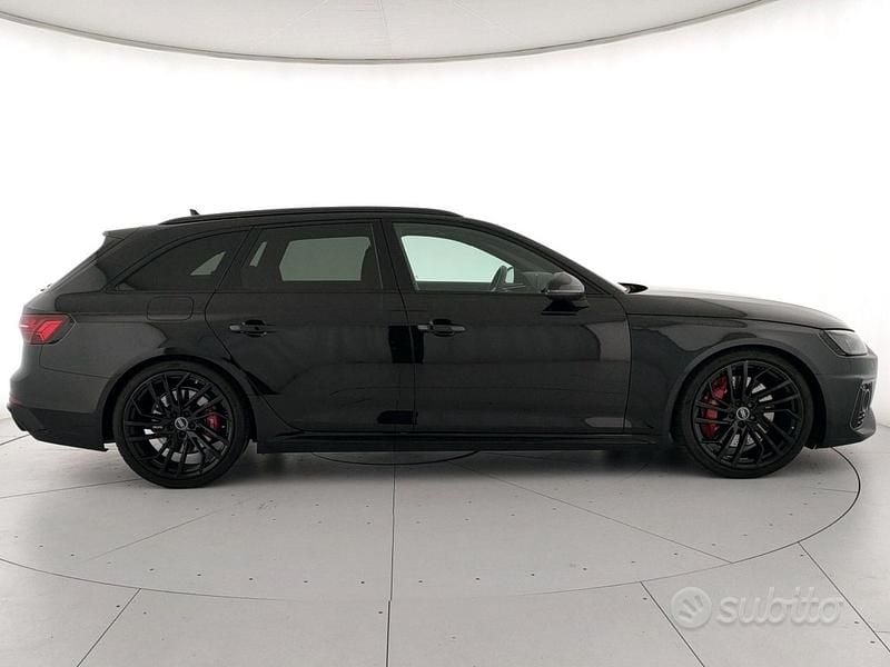 Usata Audi RS4 Ambiente 450 CV (330 kW) 2023 Nero metallizzato Station wagon