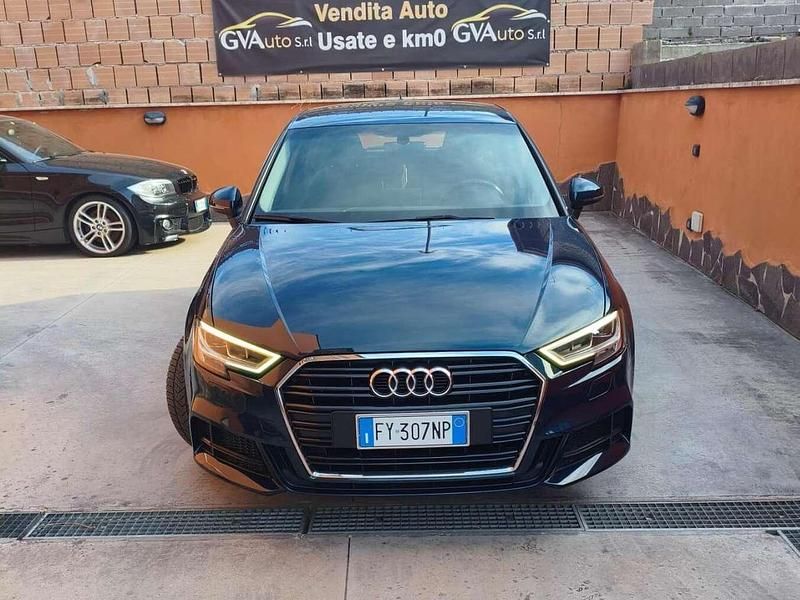Usata Audi A3 Ambiente 131 CV (96 kW) 2019 Blu/azzurro Berlina