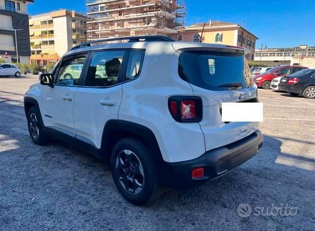 Usata Jeep Renegade Longitude 140 CV (102 kW) 2018 Bianco SUV