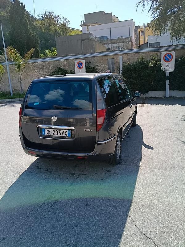 Usata Lancia Phedra 2003 Monovolume