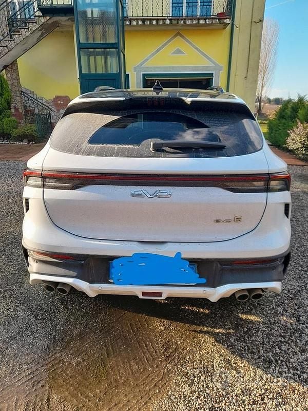 Usata EVO Evo 6 177 CV (130 kW) 2024 Bianco SUV