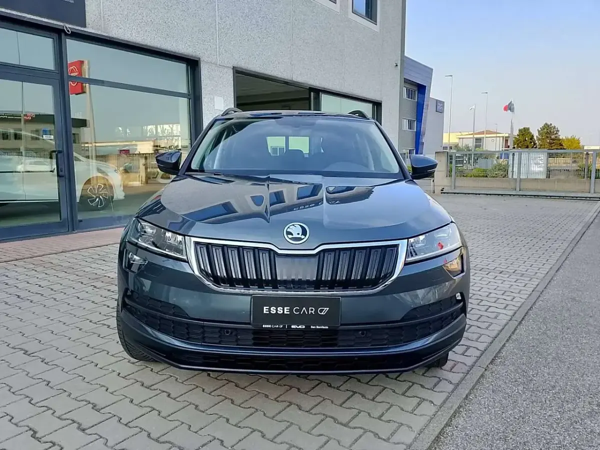 Usata Skoda Karoq Ambition 116 CV (85 kW) 2019 Grigio SUV