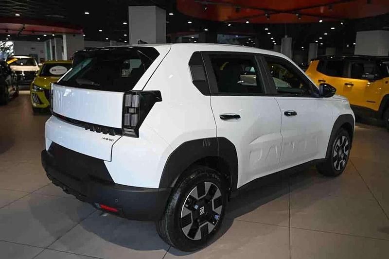 Nuova Fiat Grande Panda Business 101 CV (74 kW) 2026 Bianco Utilitaria