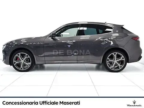 Usata Maserati Levante 250 CV (183 kW) 2021 Grigio SUV